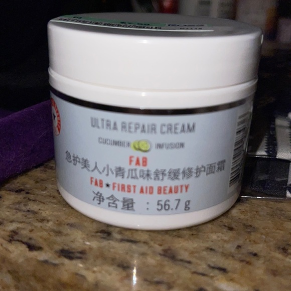 New Fab Ultra Repair Cream w Cucumber Infusion - Picture 1 of 1